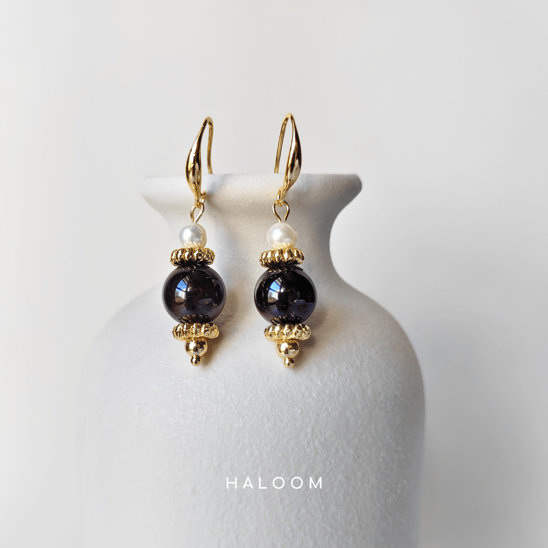 Courage garnet earrings