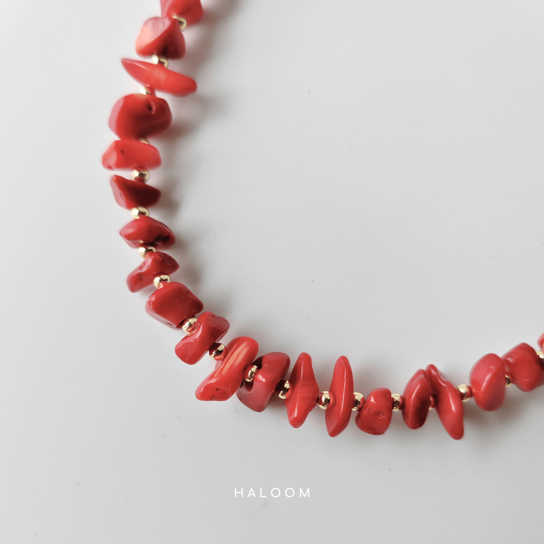 Confidence red coral necklace