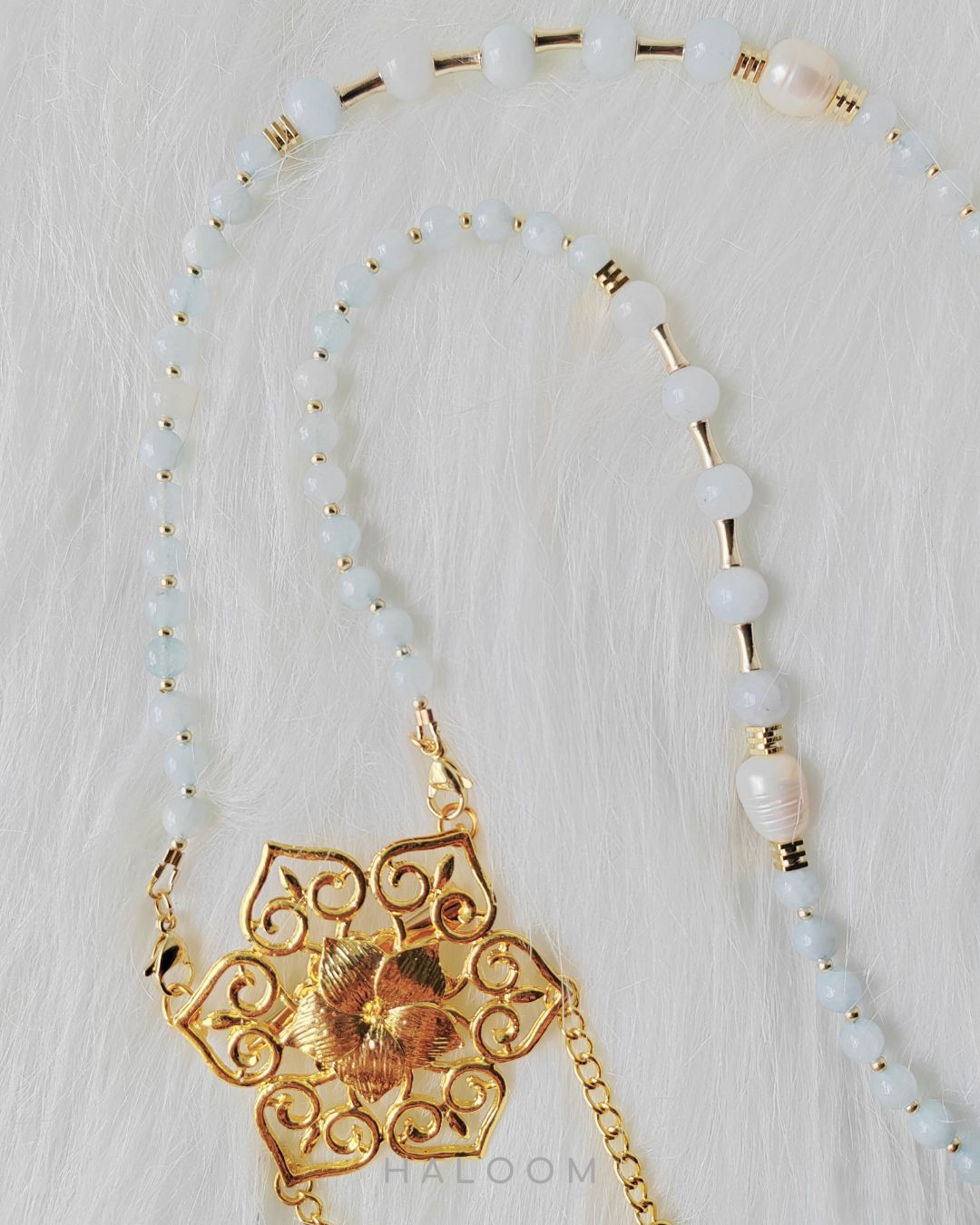 Rantaian Bayu - Rantai kalung dan cermin mata Aquamarine