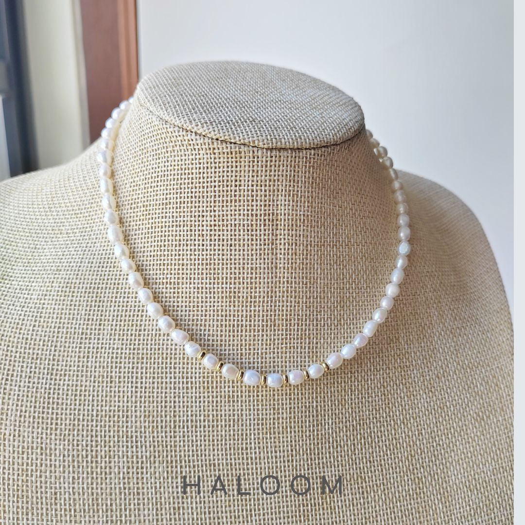 Pearl necklace