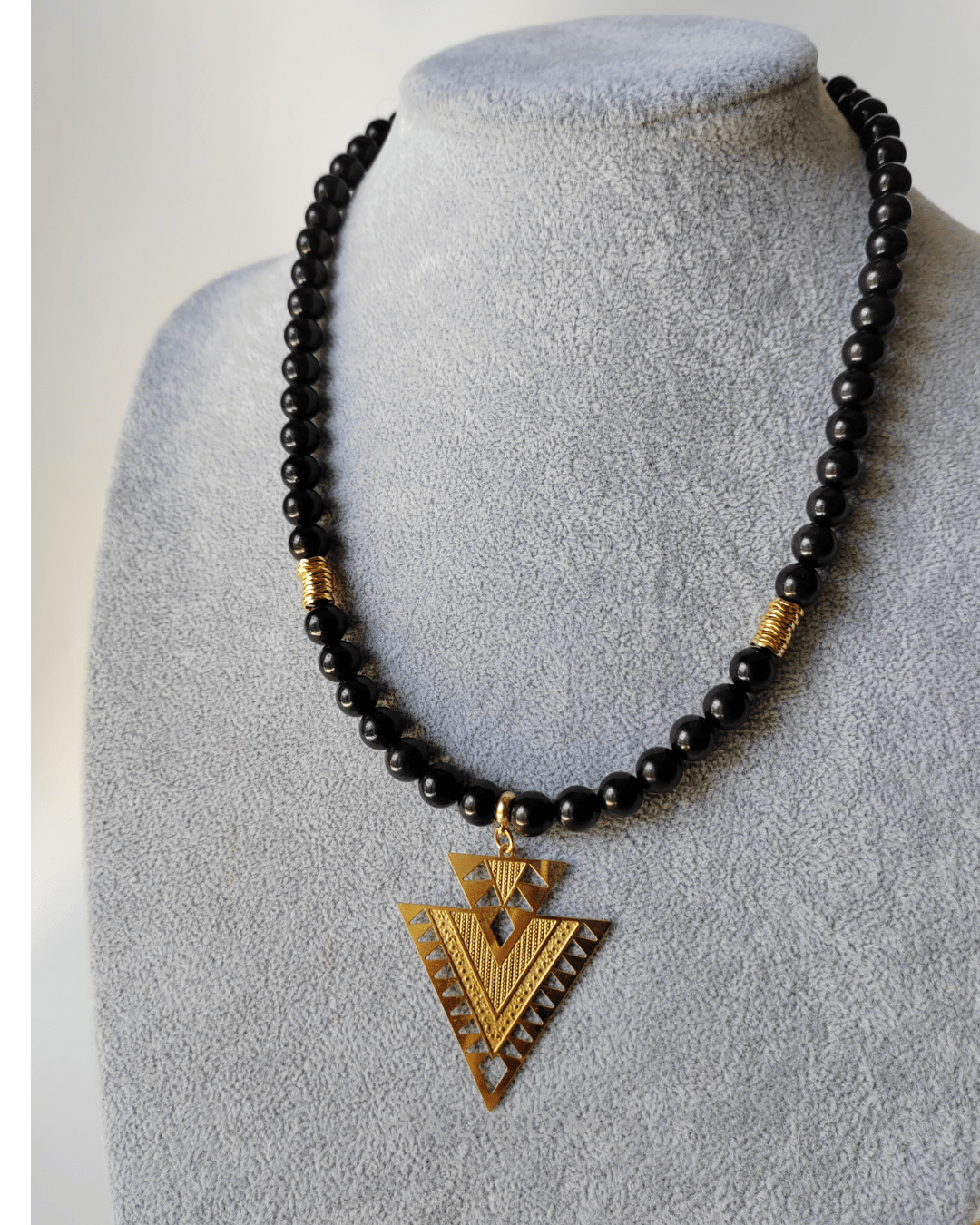 Kalung dan anting-anting jed hitam Perlindungan Tenaga Negatif