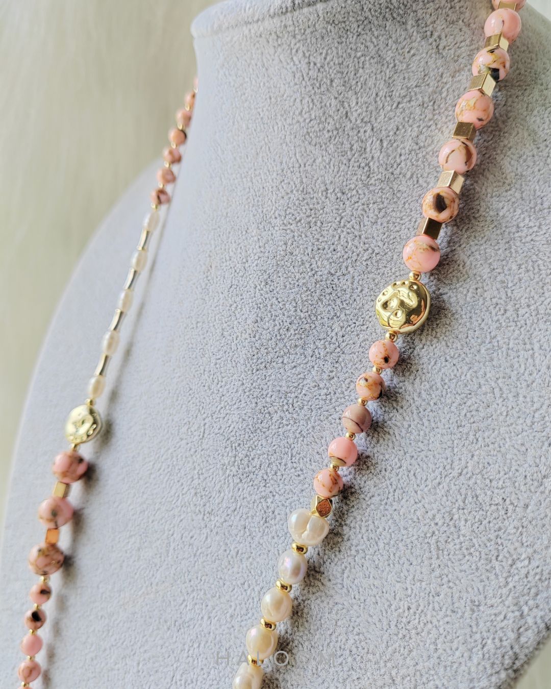 Rantaian Kasih - Pink Shell necklace and glasses chain