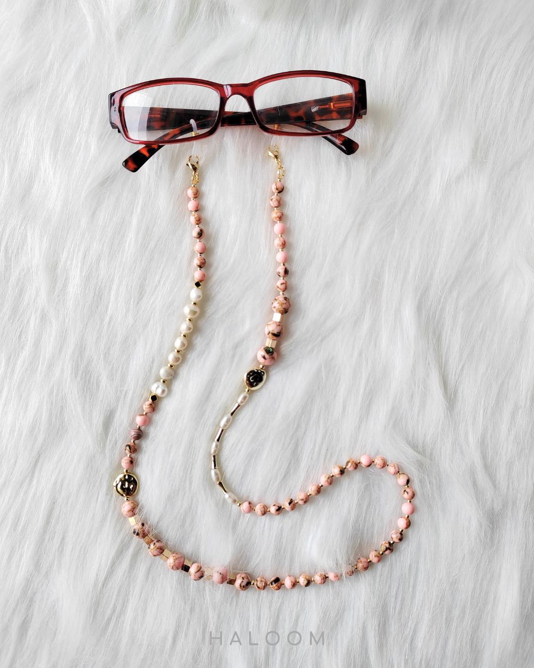 Rantaian Kasih - Pink Shell necklace and glasses chain