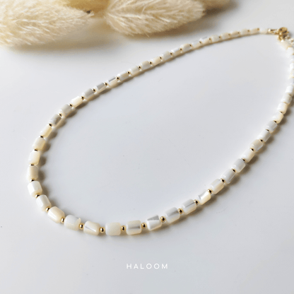 Selene White Shell Necklace.