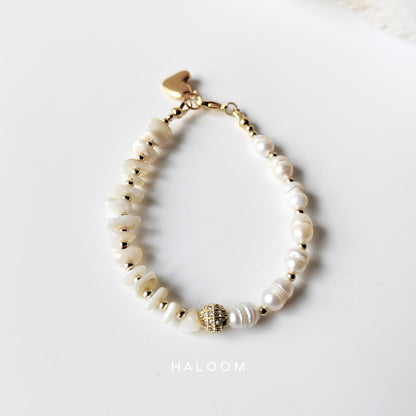 Freshwater pearl and shell bracelet.