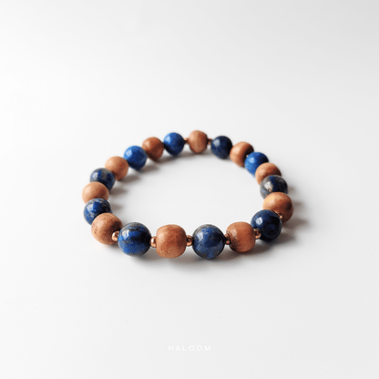 Wood and lapis lazuli bracelet