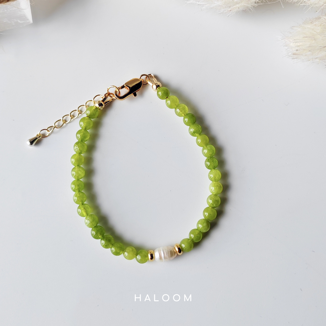 Peridot & Freshwater Pearl Bracelet