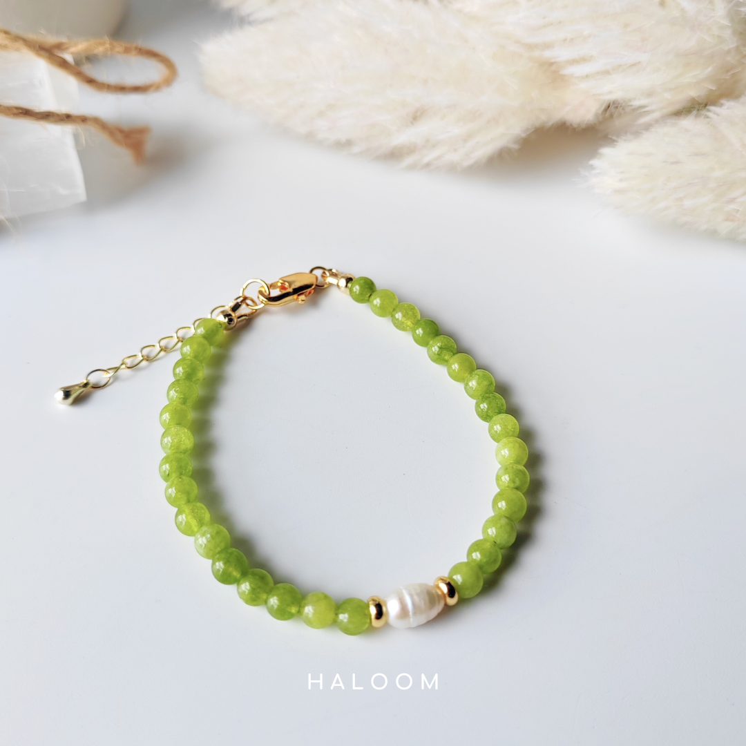 Peridot & Freshwater Pearl Bracelet