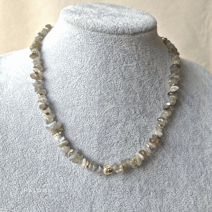Mystic Flash | Labradorite Chip Necklace