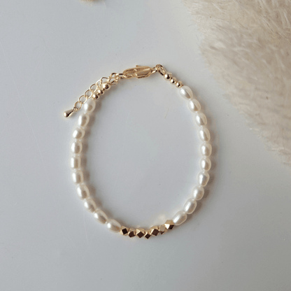 Pearl bracelet