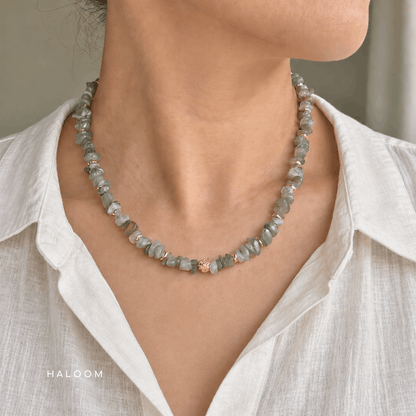 Mystic Flash | Labradorite Chip Necklace