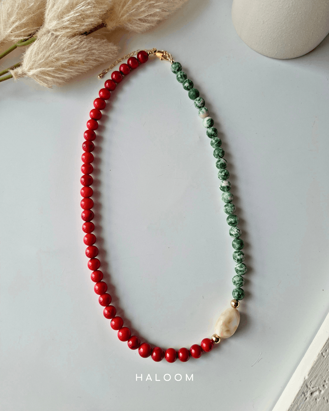 The Bold Move Necklace