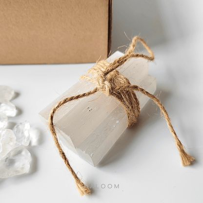 Cleansing tools set – palo santo, white sage, selenite & clear quartz