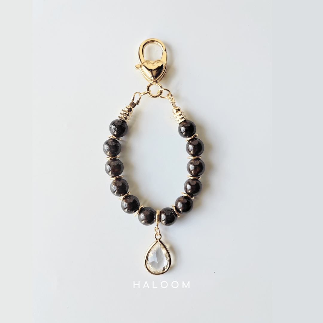 Garnet intention charm – for motivation and determination