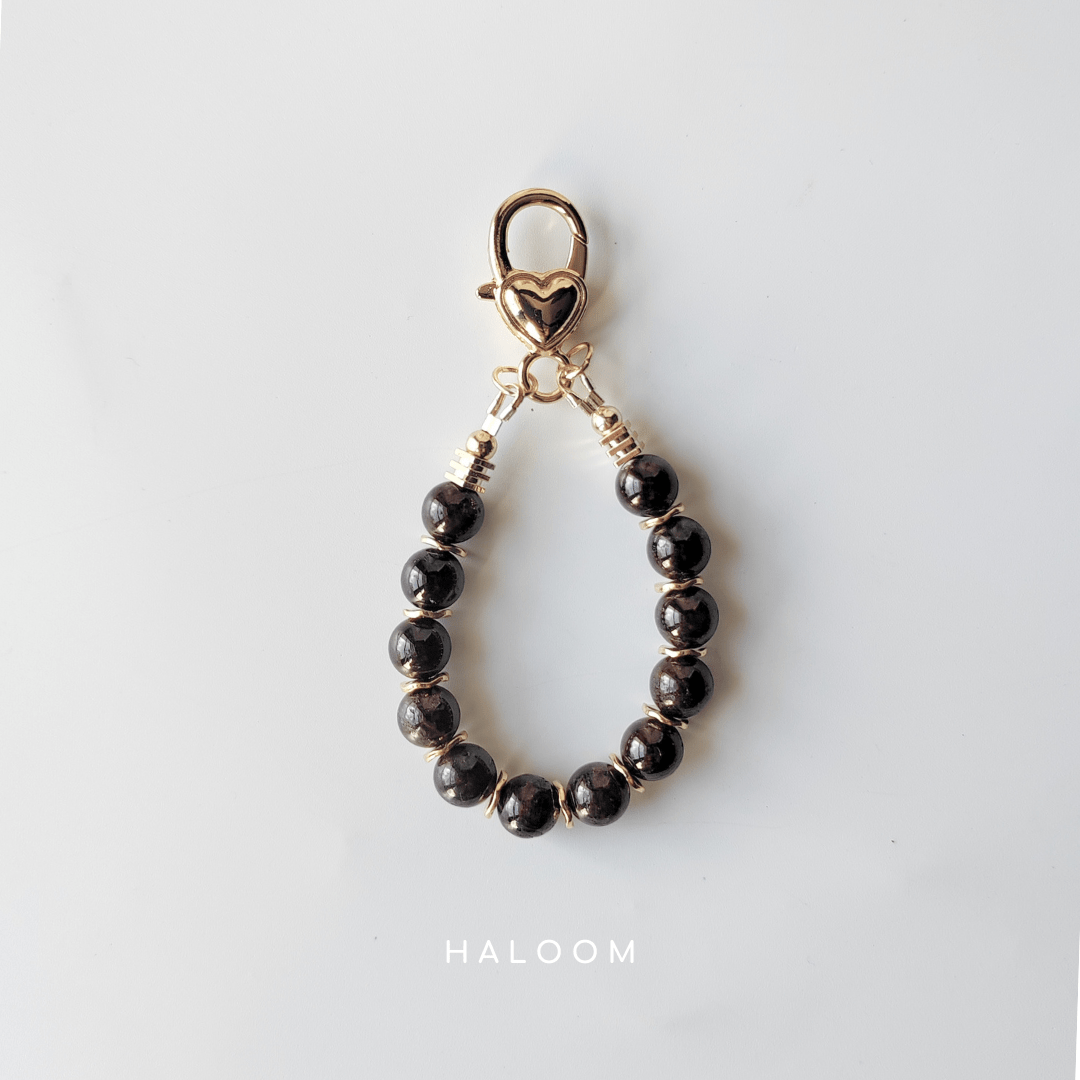 Garnet intention charm – for motivation and determination