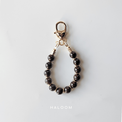 Garnet intention charm – for motivation and determination