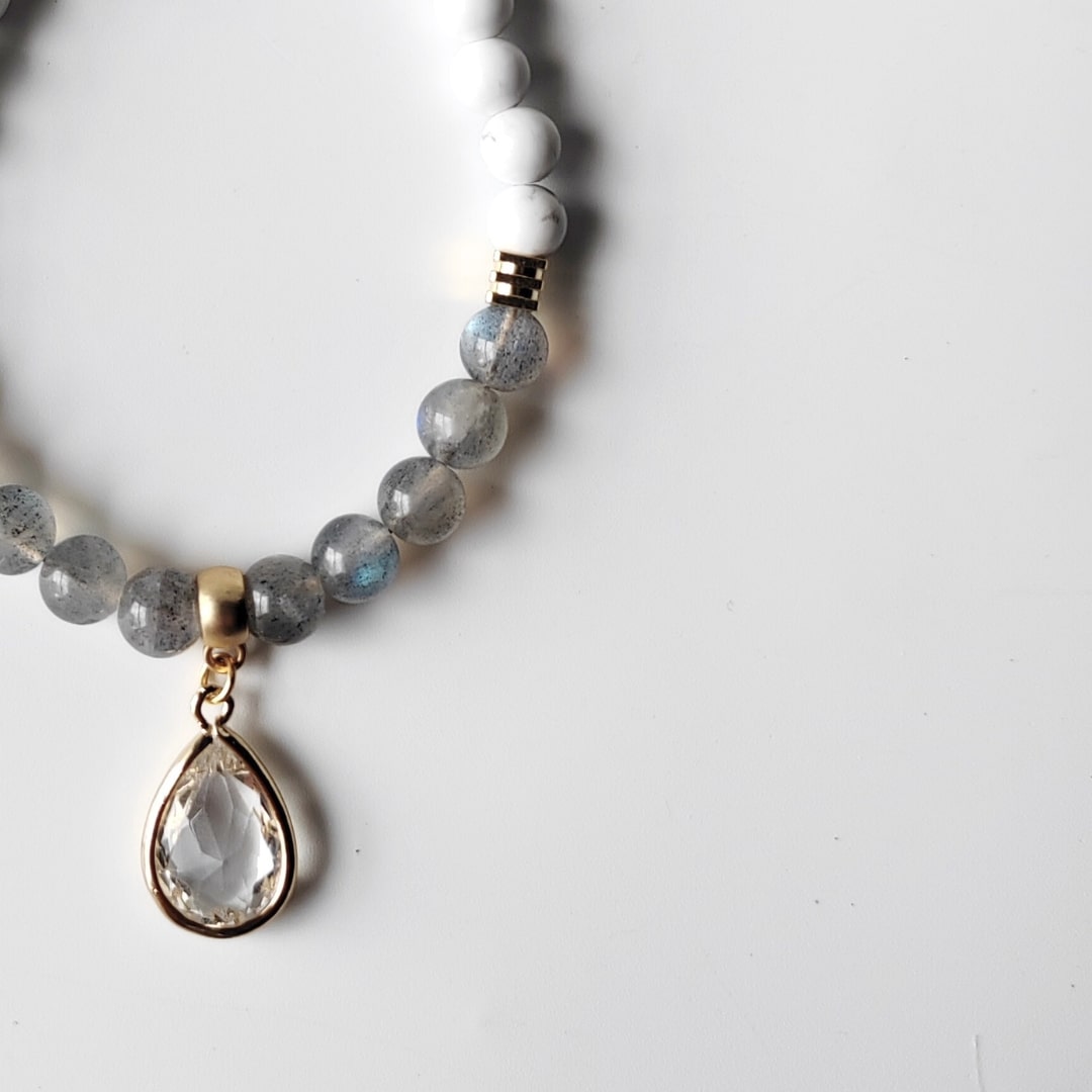 Clarity & Protection labradorite and howlite bracelet